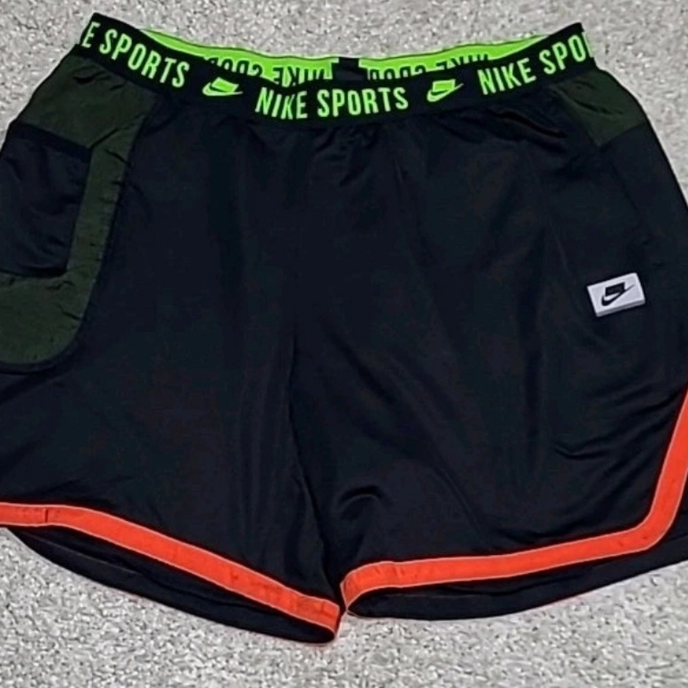 Nike Men's Shorts Dri Fit Training Stretch Activewear Black Size XX-Large - Picture 2 of 11